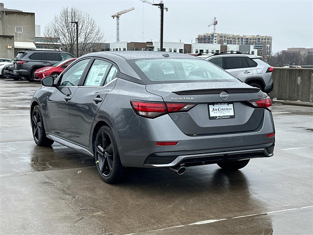 Vehicle image 6 of 18