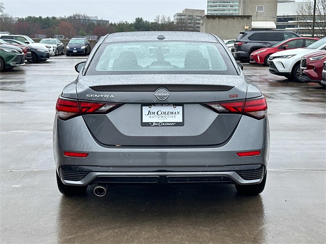 Vehicle image 5 of 18