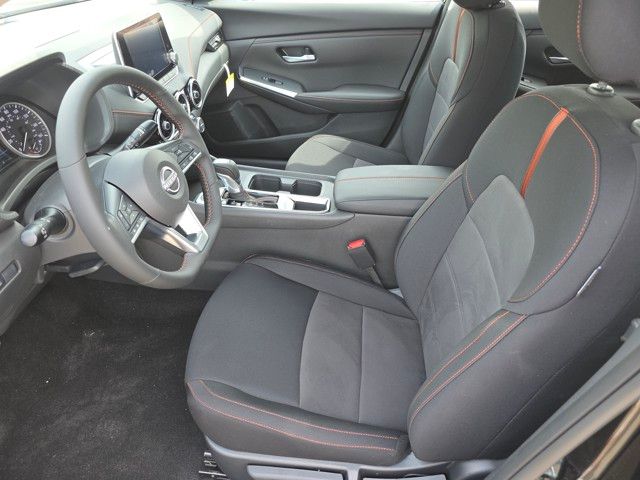 2025 Nissan Sentra SR Image 29 of 30