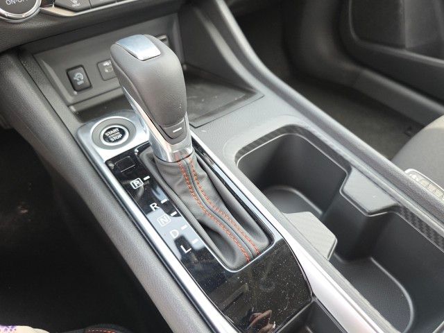 2025 Nissan Sentra SR Image 24 of 30