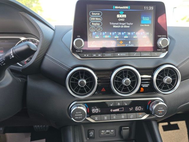 2025 Nissan Sentra SR Image 8 of 30