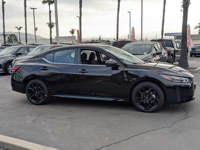 Vehicle image 4 of 22