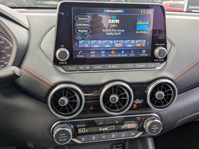 Vehicle image 13 of 22