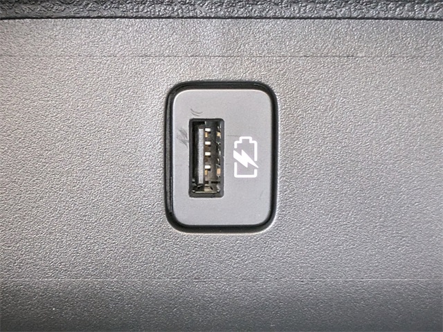 2025 Nissan Sentra SR Image 23 of 31