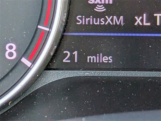 2025 Nissan Sentra SR Image 15 of 31