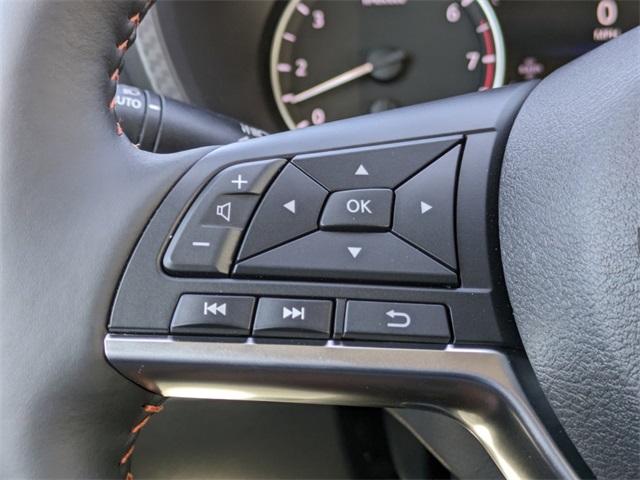 2025 Nissan Sentra SR Image 24 of 31