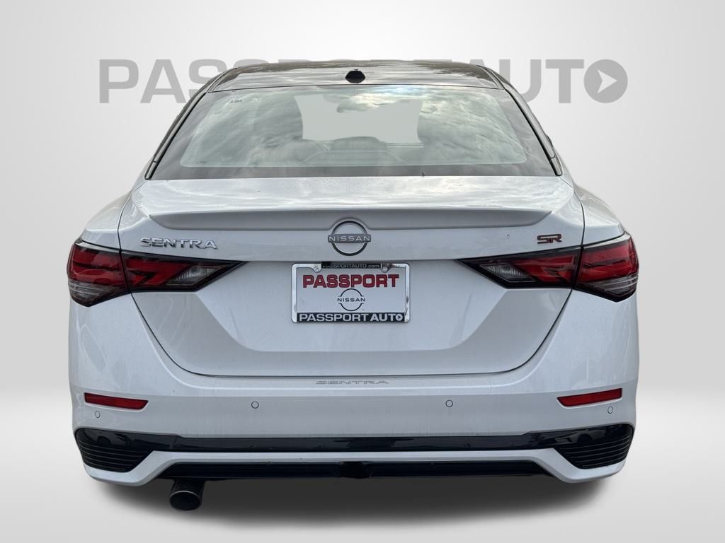 Vehicle image 5 of 24