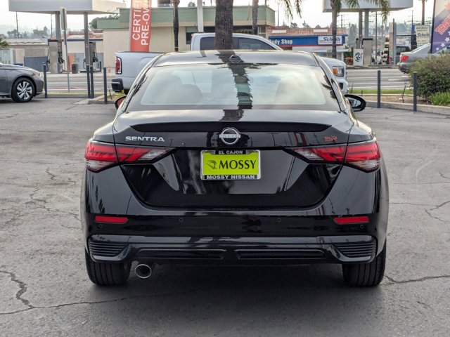 Vehicle image 8 of 22