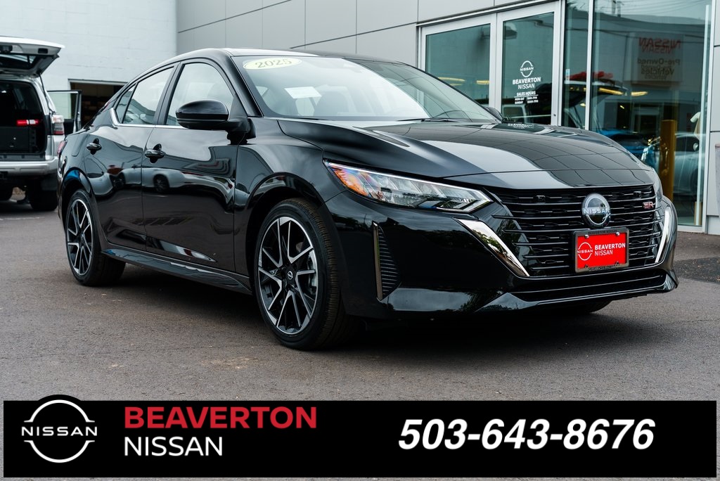 2025 Nissan Sentra SR Image 3 of 30