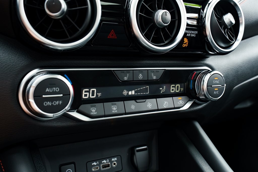 2025 Nissan Sentra SR Image 30 of 30