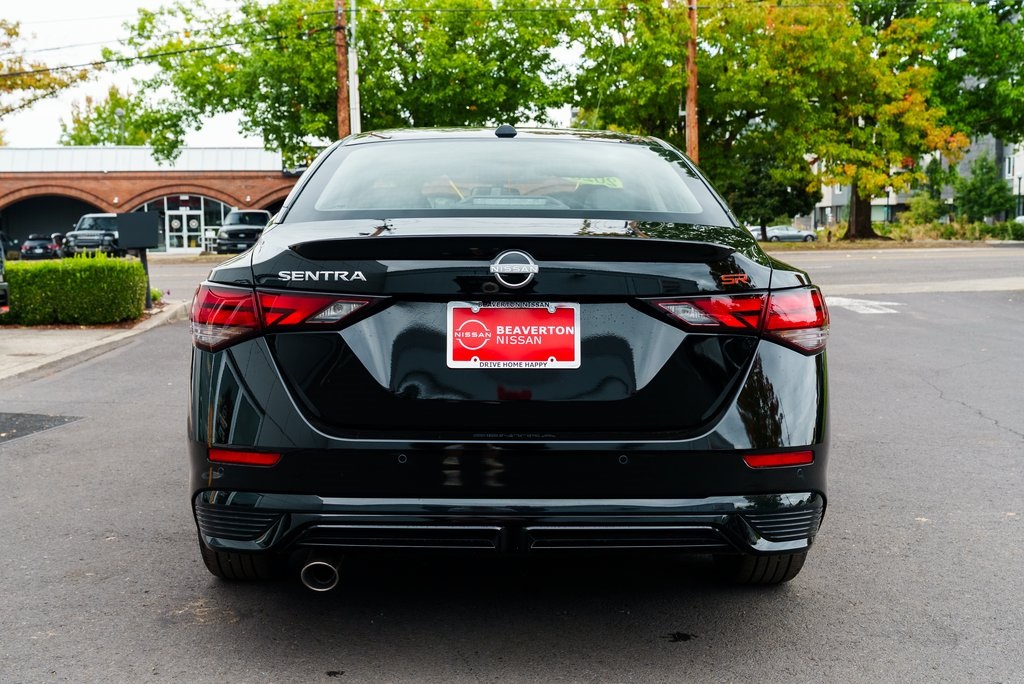 2025 Nissan Sentra SR Image 6 of 30