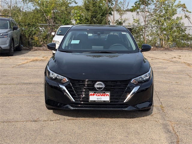 Vehicle image 2 of 28