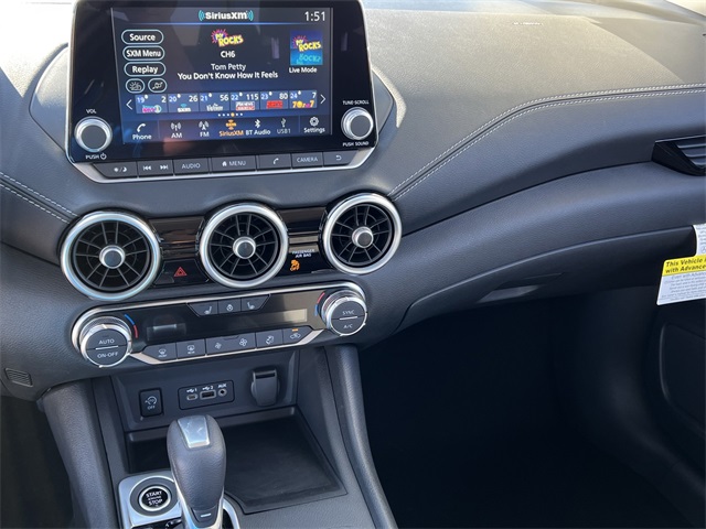 2025 Nissan Sentra SV Image 19 of 28