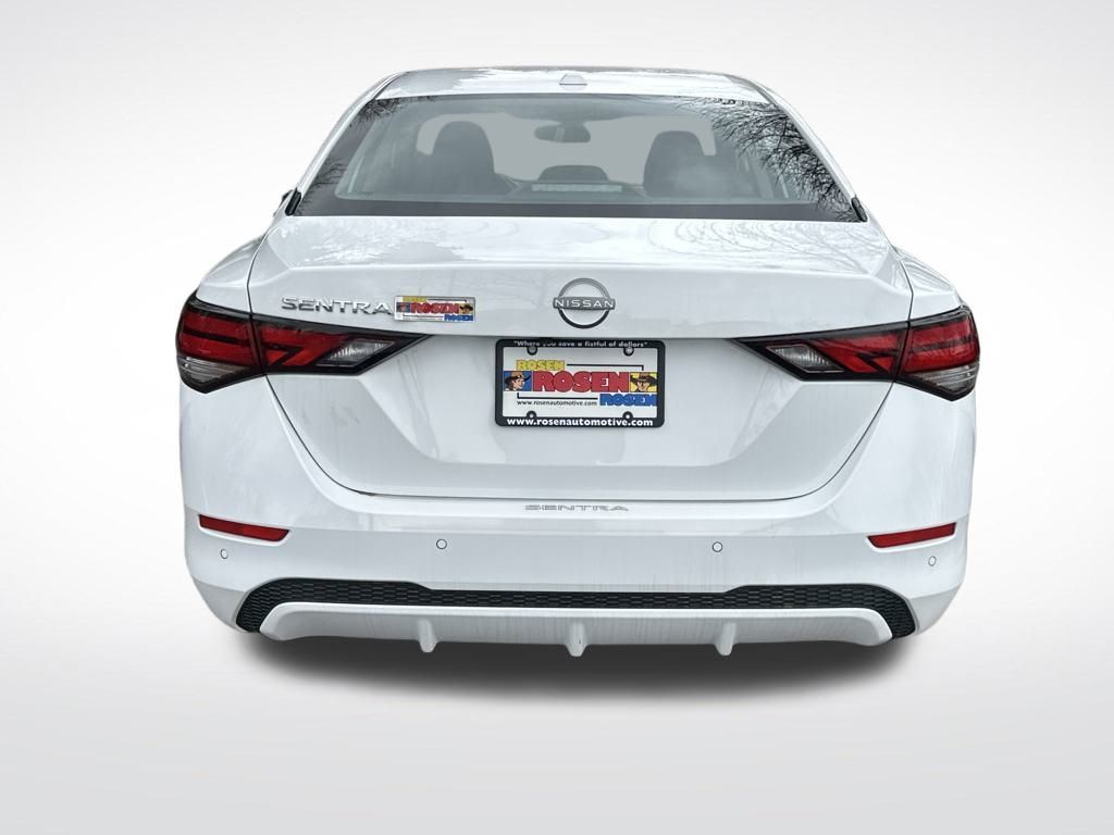 Vehicle image 5 of 33