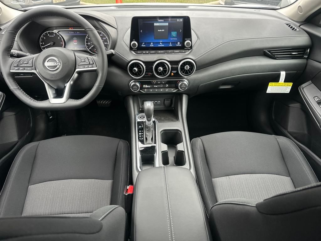 Vehicle image 16 of 33