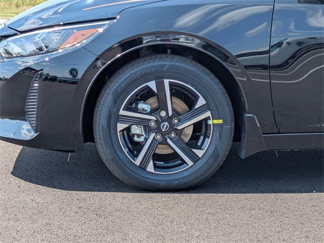 Vehicle image 10 of 29