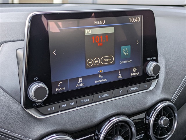 Vehicle image 22 of 29