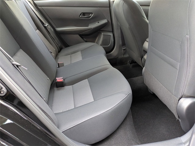 Vehicle image 12 of 29