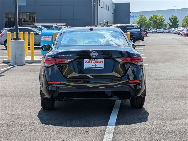 Vehicle image 6 of 29