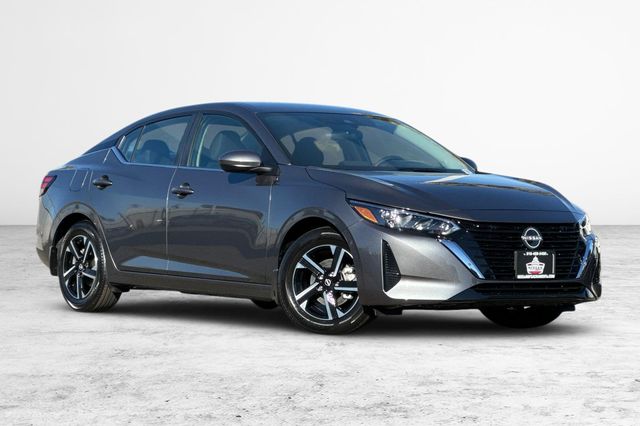 Vehicle image 2 of 20