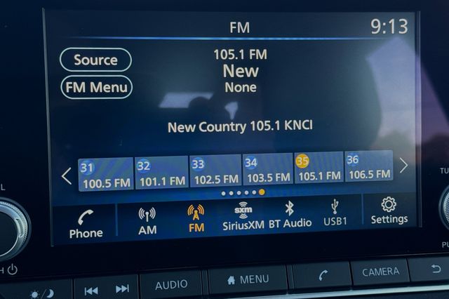 Vehicle image 14 of 20