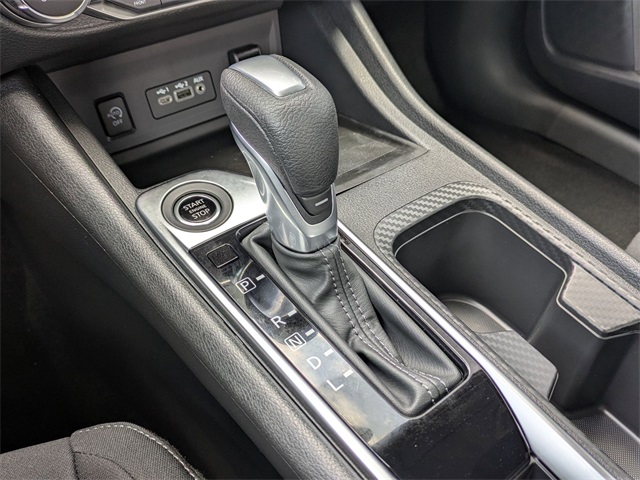 2025 Nissan Sentra SV Image 22 of 29