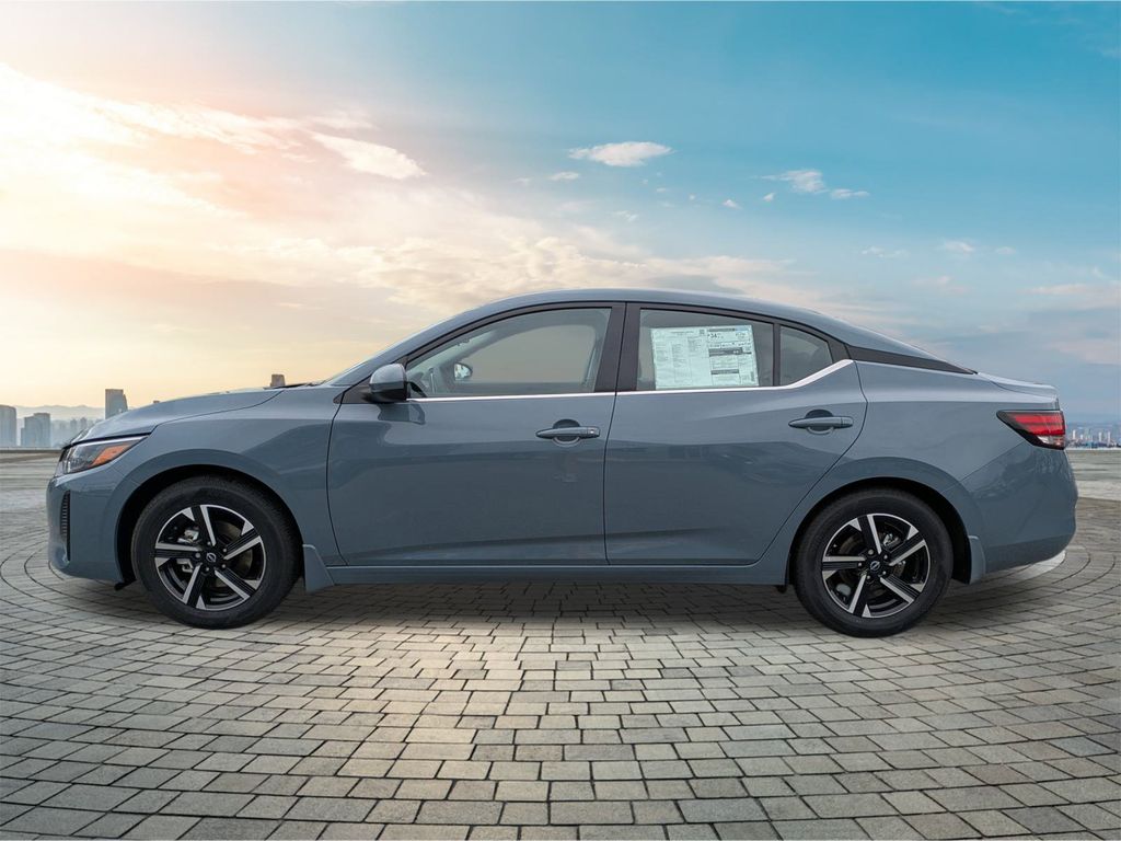 2025 Nissan Sentra SV Image 9 of 27