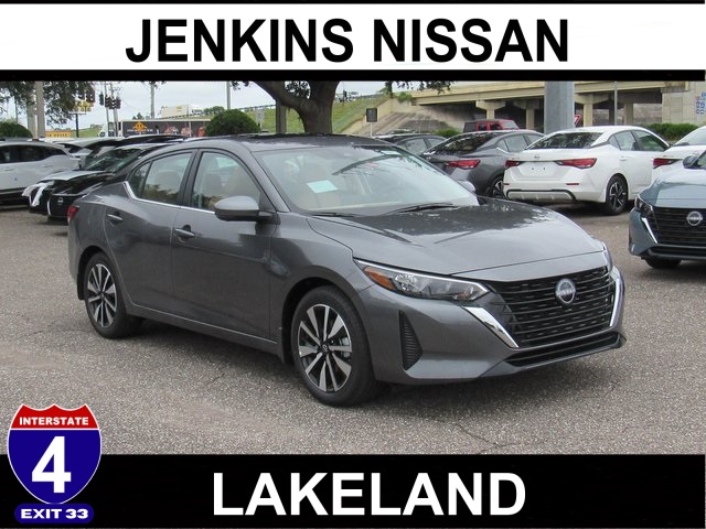 2025 Nissan Sentra SV Image 6 of 39