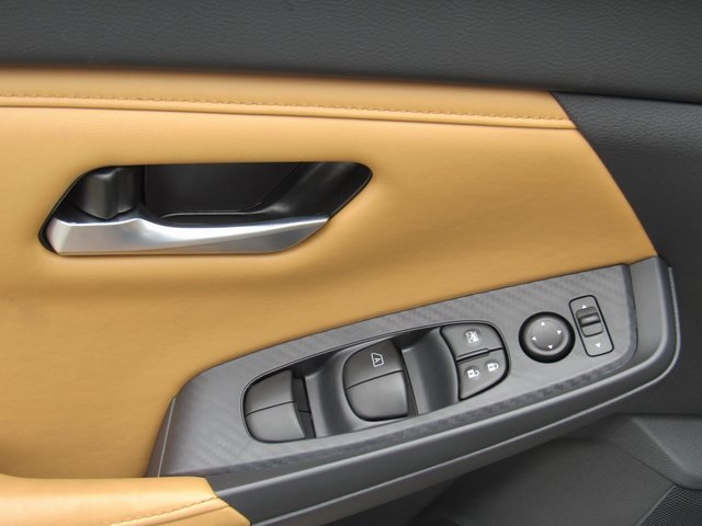 2025 Nissan Sentra SV Image 33 of 39