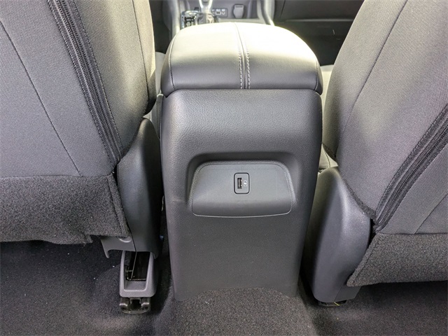 2025 Nissan Sentra SV Image 27 of 29