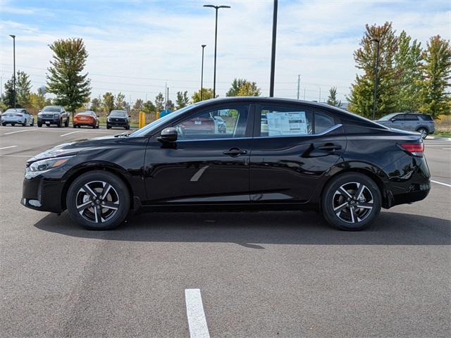 2025 Nissan Sentra SV Image 8 of 29
