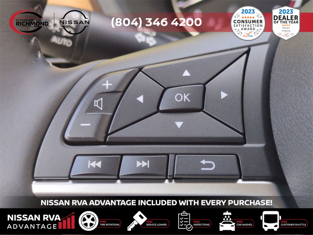 2025 Nissan Sentra SV Image 16 of 21