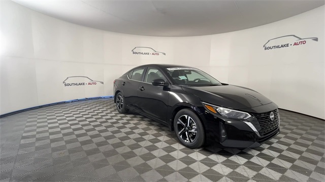 2025 Nissan Sentra SV Image 3 of 25