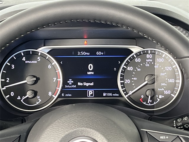 2025 Nissan Sentra SV Image 17 of 25