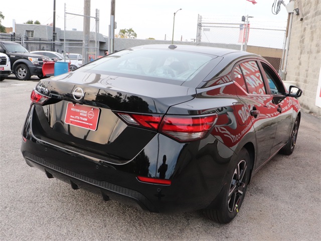 Vehicle image 9 of 23