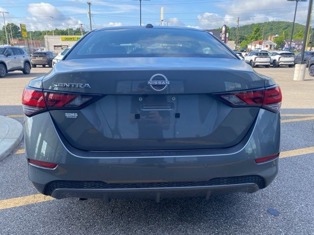 Vehicle image 5 of 23
