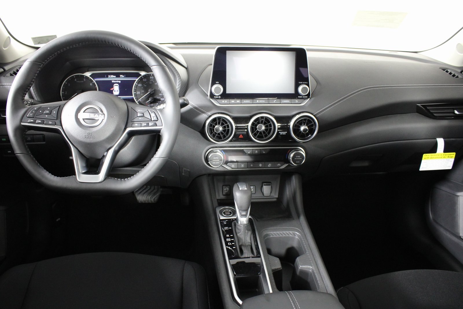 Vehicle image 9 of 23