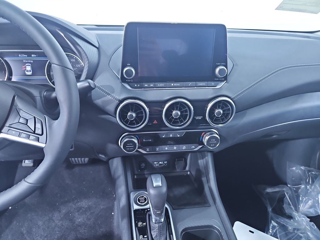 2025 Nissan Sentra SV Image 28 of 29
