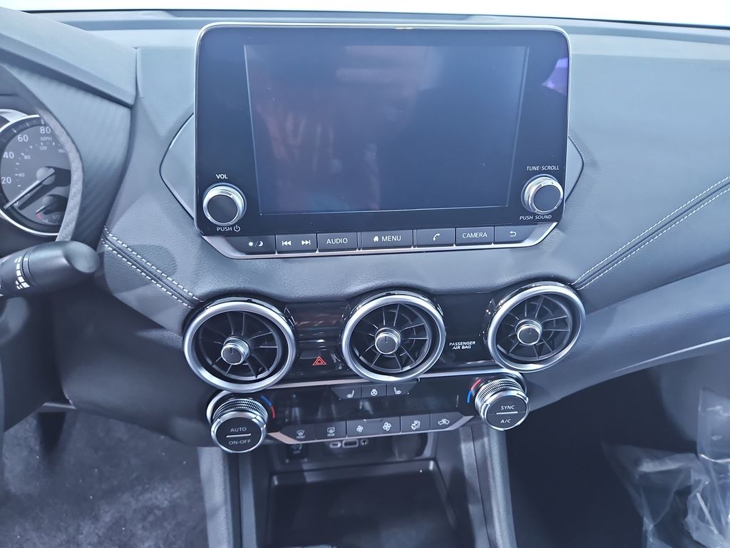 2025 Nissan Sentra SV Image 21 of 29