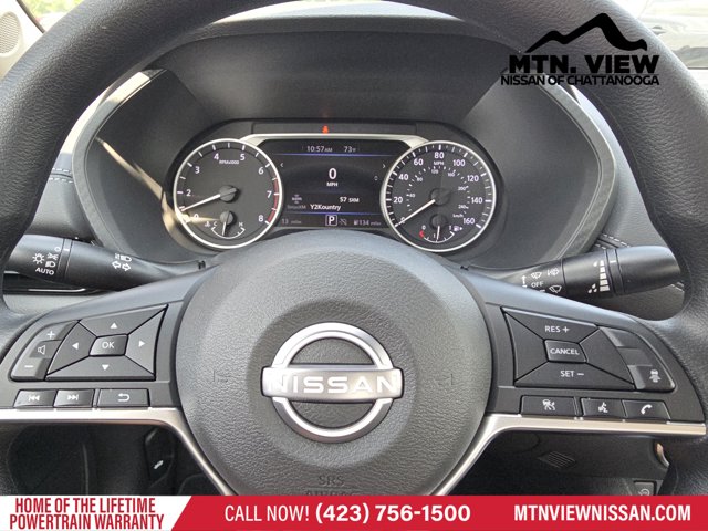Vehicle image 14 of 18
