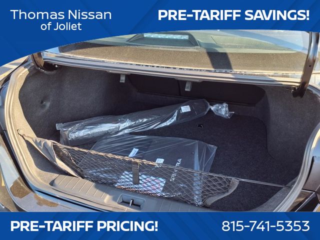 Vehicle image 24 of 25