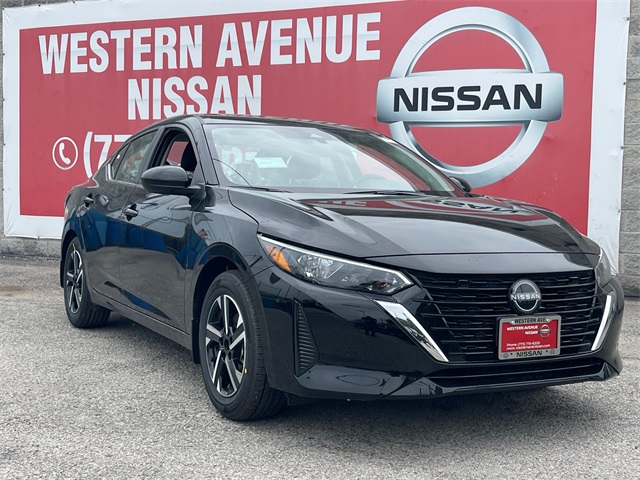 Vehicle image 4 of 24