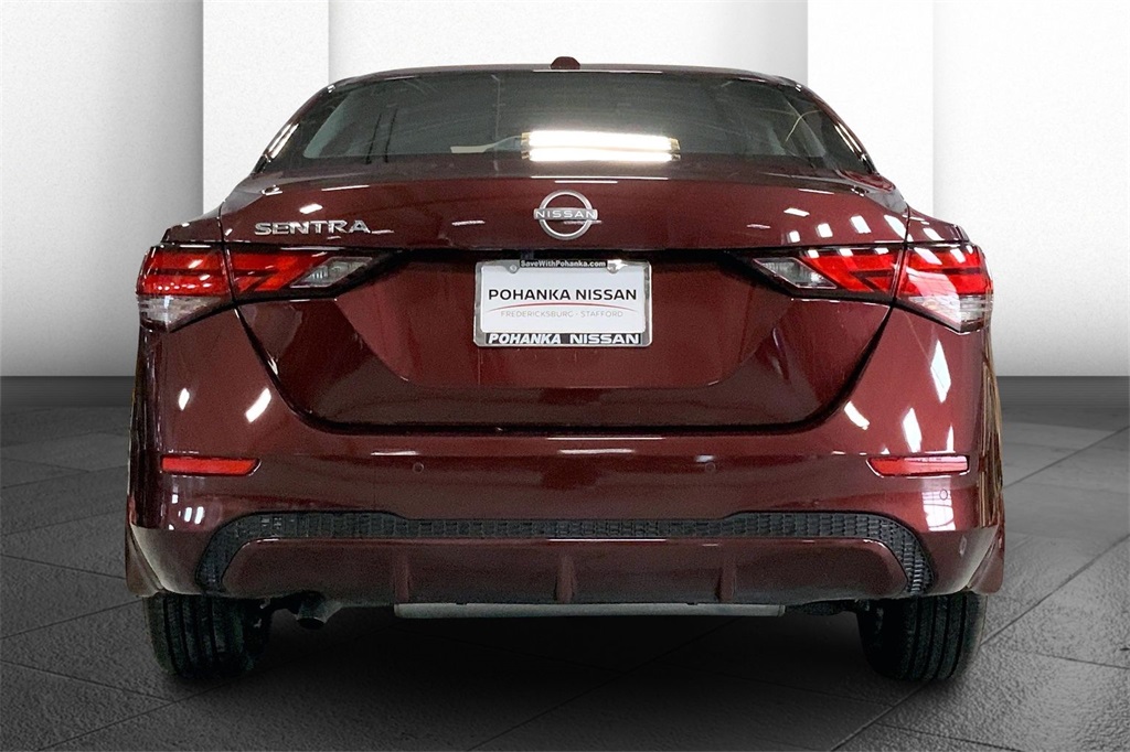 2025 Nissan Sentra SV Image 3 of 14