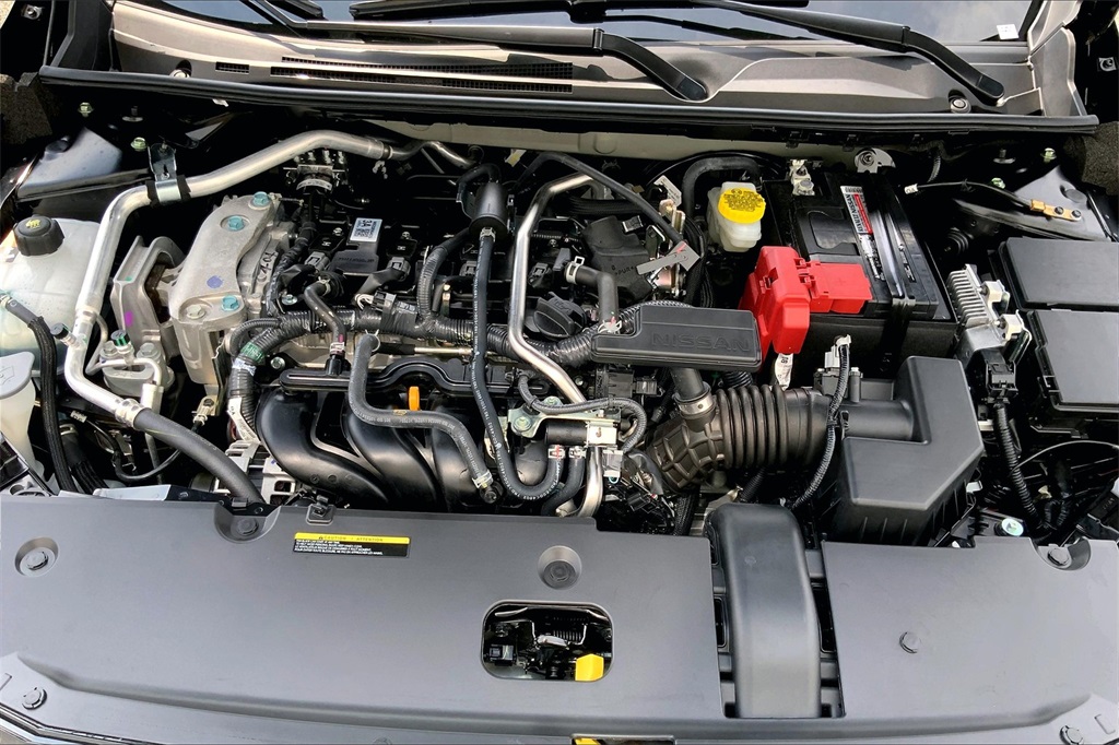 2025 Nissan Sentra SV Image 5 of 14