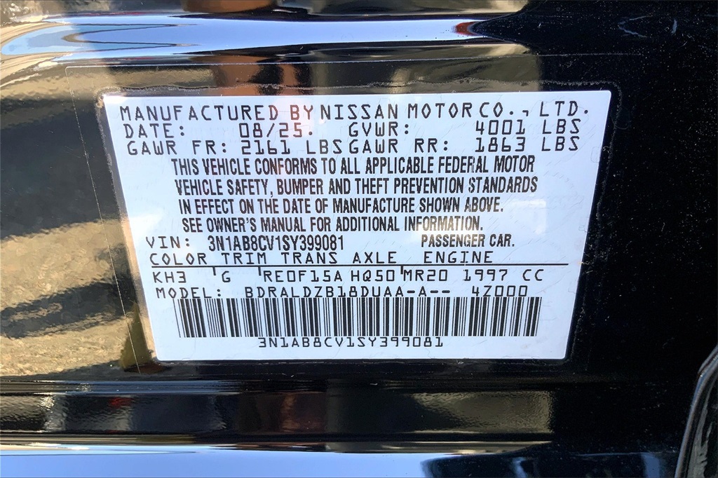 2025 Nissan Sentra SV Image 13 of 14