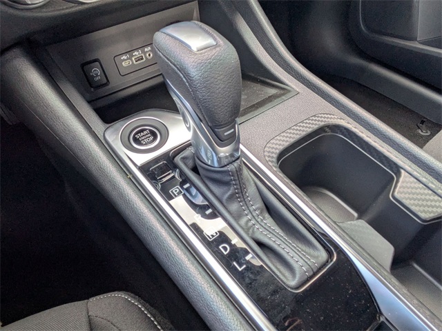 2025 Nissan Sentra SV Image 21 of 29