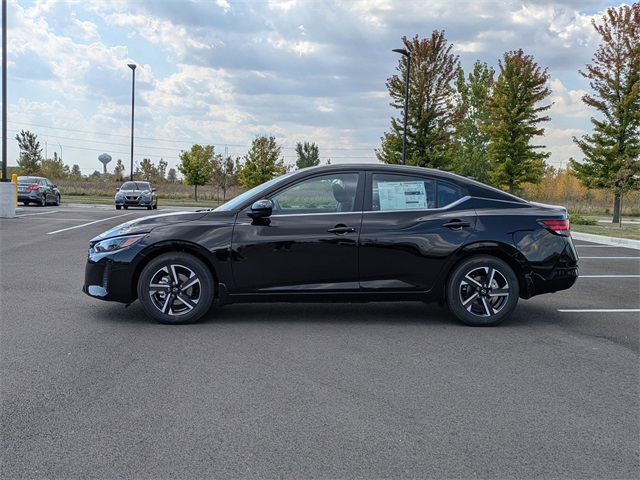 2025 Nissan Sentra SV Image 8 of 29