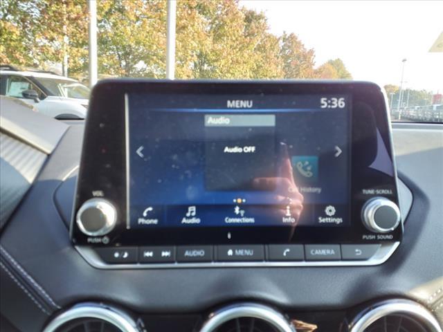 Vehicle image 12 of 14