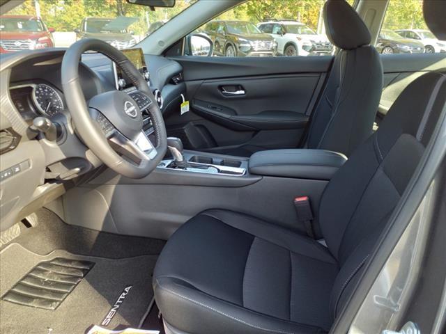 Vehicle image 5 of 14