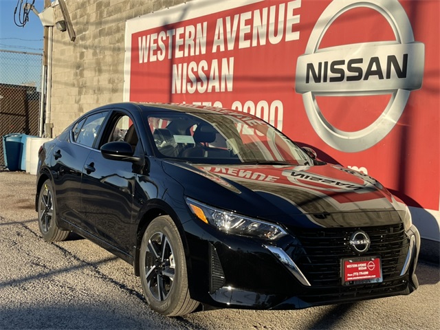 Vehicle image 7 of 24